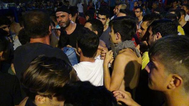 Antalya’da silah çeken Ömer Ulusoy bu kez sakinleştirdi