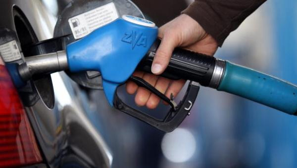 Petrol fiyatları 11 yılın en düşüğünde