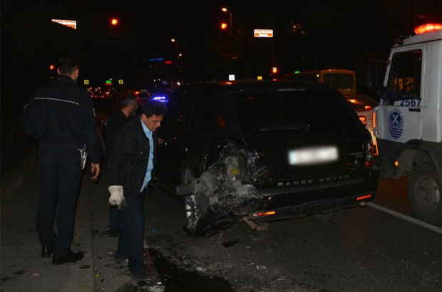 Ferhat Göçer’in içinde bulunduğu araç kazaya karıştı
