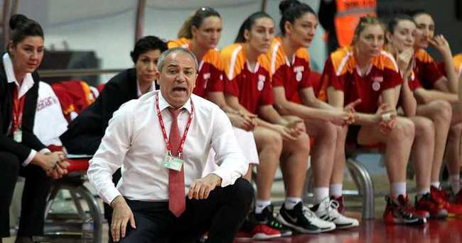 Galatasaray’dan erteleme talebi
