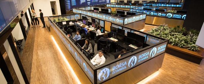 Borsa, kapanış rekorunu 105 bin puanın üzerine taşıdı