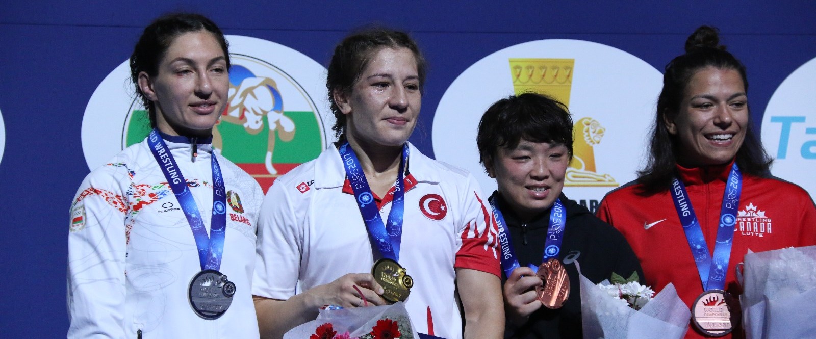 Güreşte Yasemin Adar dünya şampiyonu