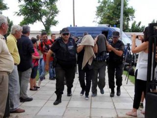 Yunanistana sığınan darbeci sayısında artış