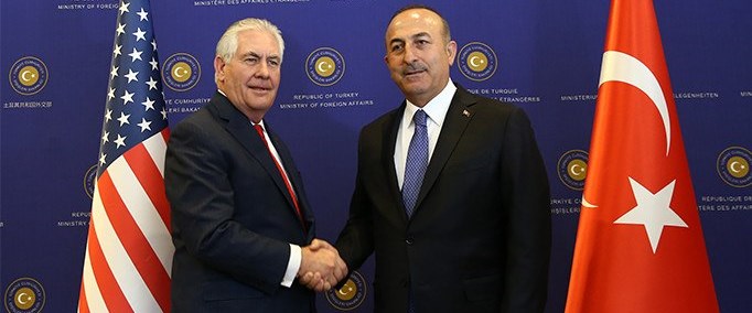 Dışişleri Bakanı Çavuşoğlu, ABD'li mevkidaşı Tillerson ile görüştü 