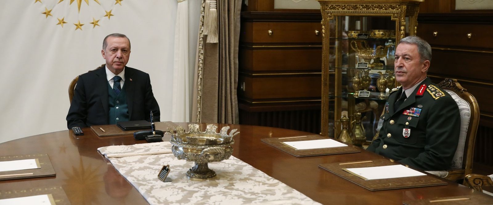 Cumhurbaşkanı Erdoğan, Akar’ı kabul etti