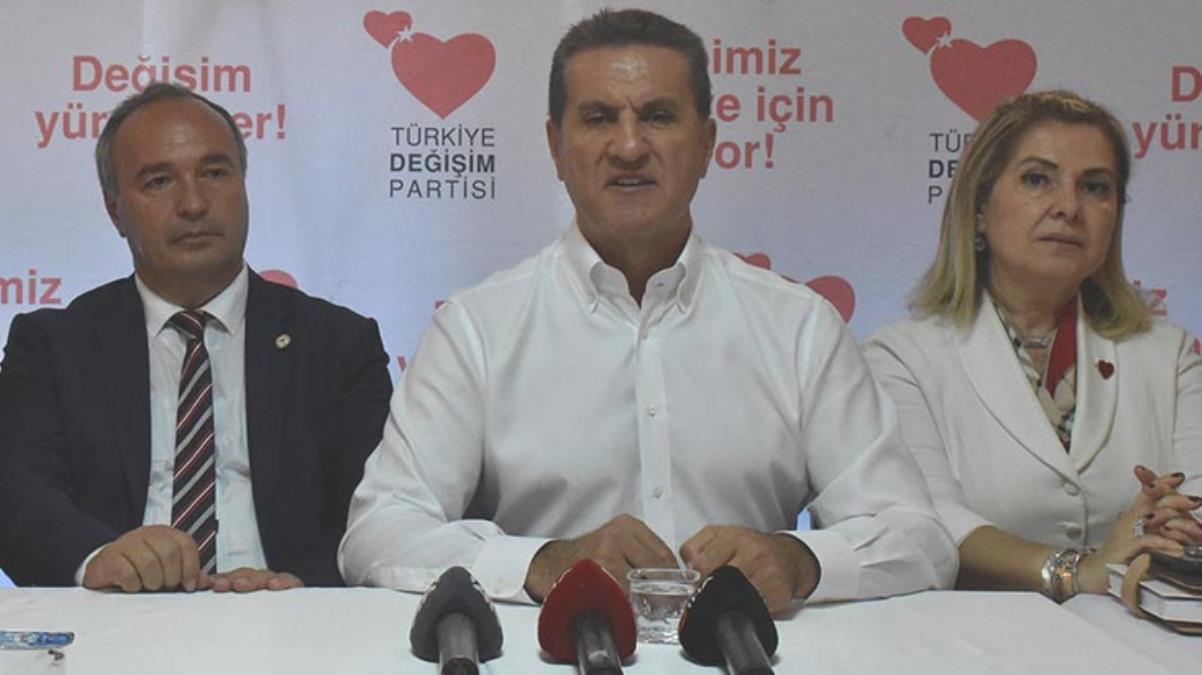 Partisinin kongresinde konuşan Mustafa Sarıgül, kürsüde baygınlık geçirdi