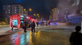 Çorum’daki AVM Deposunda Yangın Çıktı
