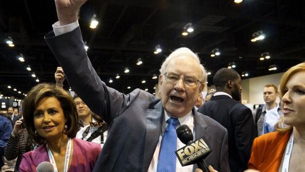 Warren Buffett, tarihinin en büyük anlaşmasına imza atacak