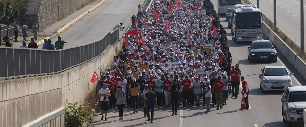 CHP'li milletvekili yürüyüş sırasında kalp spazmı geçirdi