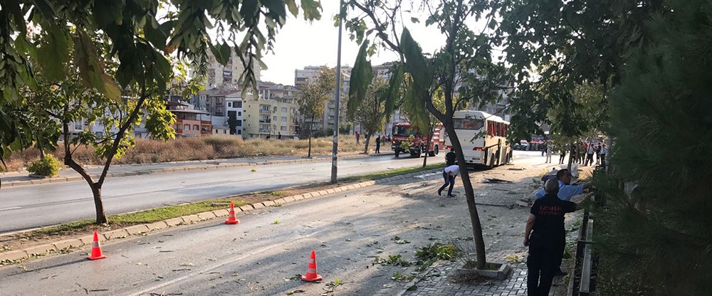 Cezaevi servis aracının geçişi sırasında patlama