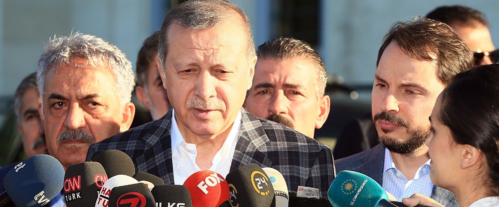 Son dakika haberi… Erdoğan'a Macron'un sözleri soruldu