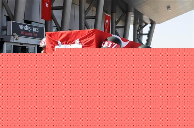 bingol-de-sehit-uzman-cavus-veli-ates-icin-toren-8