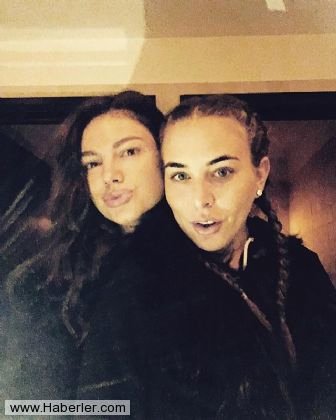 chloe-green-baba-parasiyla-gununu-gun-ediyor-17