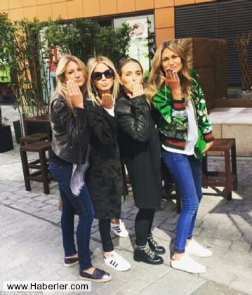 chloe-green-baba-parasiyla-gununu-gun-ediyor-28