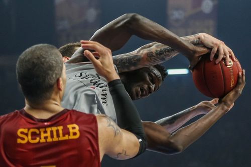 galatasaray-eurocup-sampiyonu-oldu-26