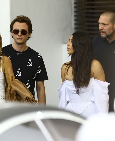 kiyafeti-olay-oldu-10