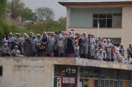 sehidin-tabutuna-tek-kursun-7