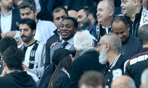 vodafone-arena-da-bayram-havasi-30