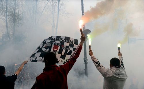 vodafone-arena-da-bayram-havasi-45