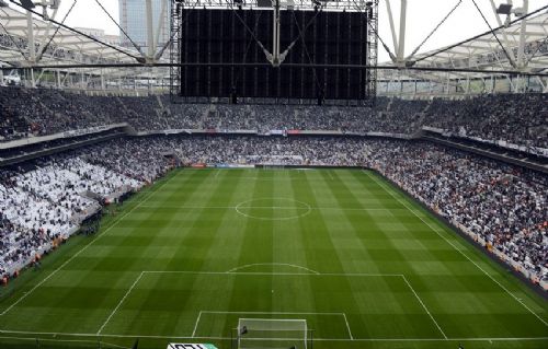 vodafone-arena-da-bayram-havasi-58