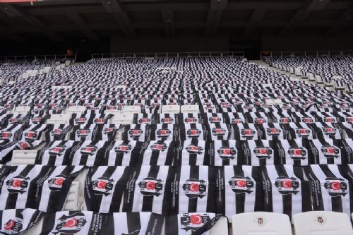 vodafone-arena-da-bayram-havasi-9